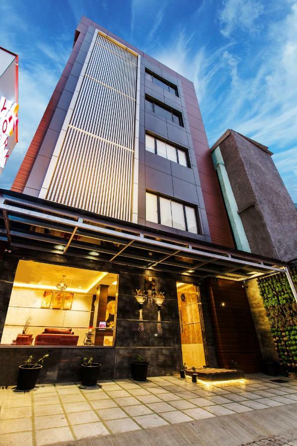 York Hotel Kochi Exterior foto